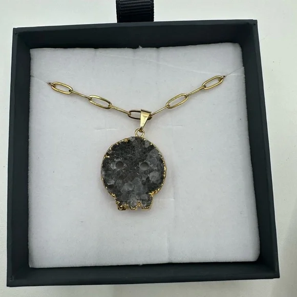 Druzy Amethyst Skull Pendant with Gold Plated Siding on Stainless Steel Chain - Picture 9 of 9